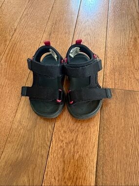 Kids Black Adjustable Strap Sandals